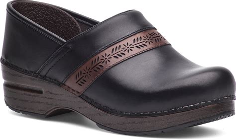 Dansko server shoes